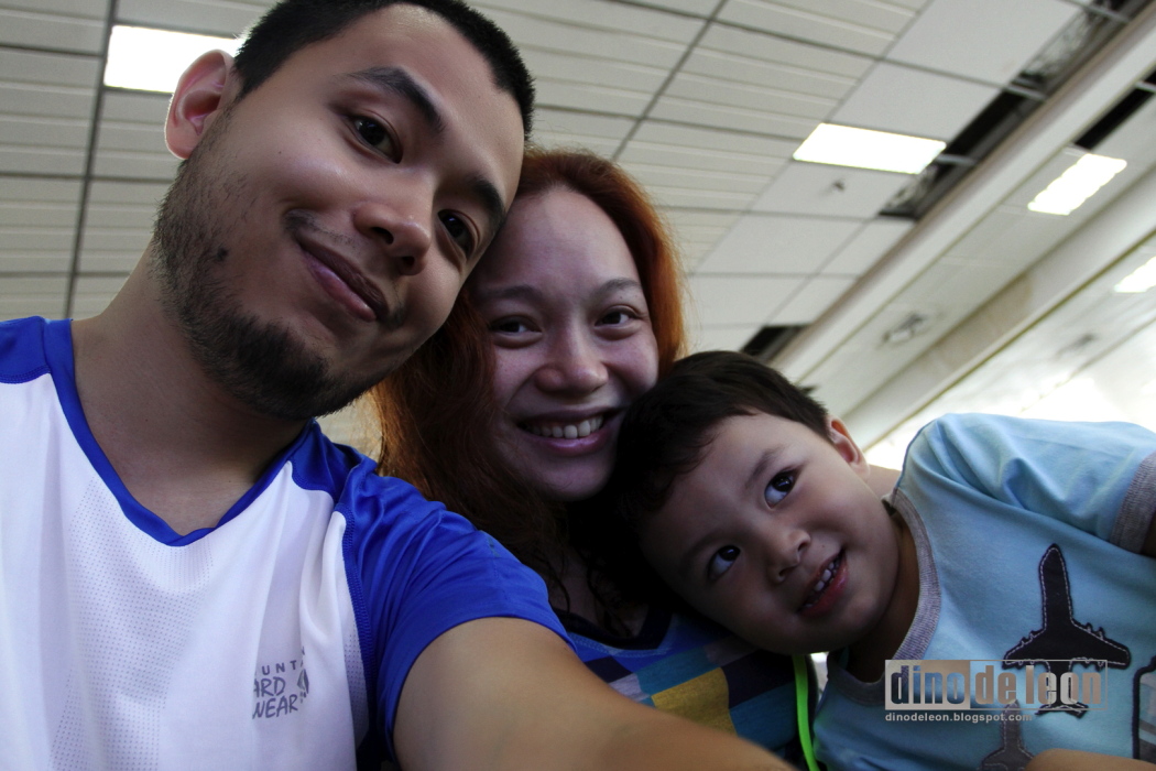 Taken at the airport going to Manila... 